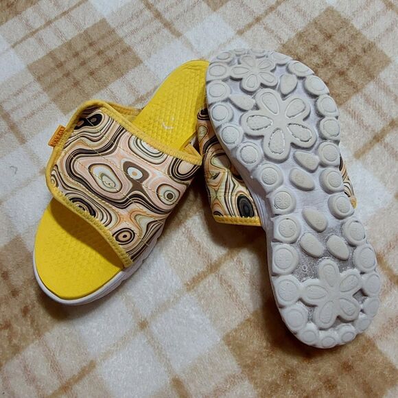 Vevo Active Mango Sandals Women's Slide size 9W,yellow, Comfort - Picture 8 of 11